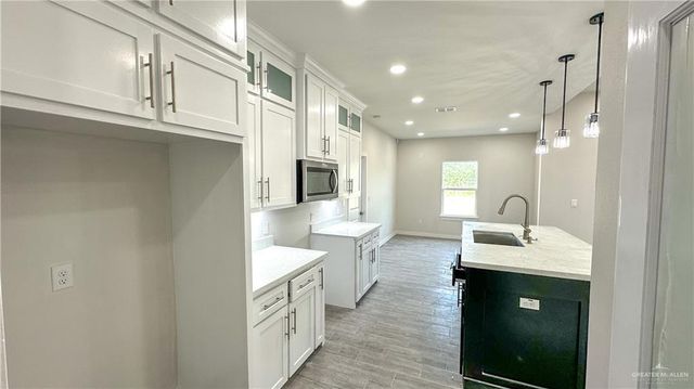 1420 Navel Street, Weslaco, TX 78599