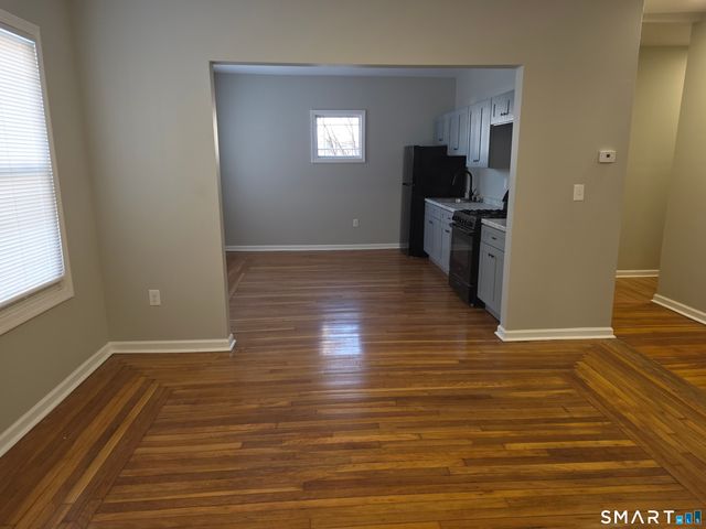 250 Bassett Street 2nd, New Haven, CT 06511