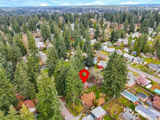 13722 Interlake Avenue N, Seattle, WA 98133