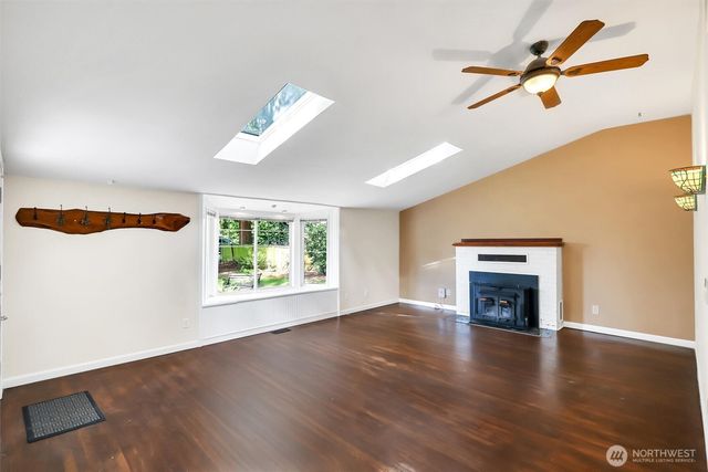 13722 Interlake Avenue N, Seattle, WA 98133