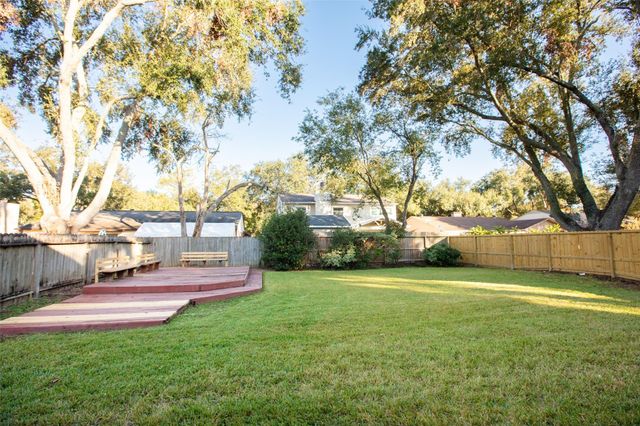 2627 The Highlands Drive, Sugar Land, TX 77478