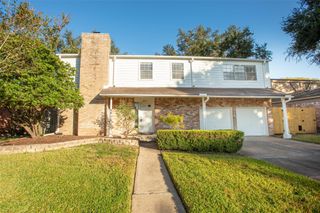 2627 The Highlands Drive, Sugar Land, TX 77478