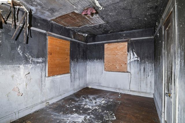 1610 52nd Ave, Oakland, CA 94601