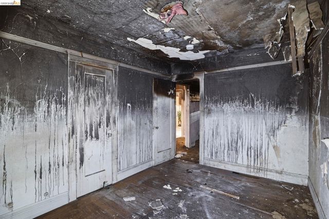 1610 52nd Ave, Oakland, CA 94601