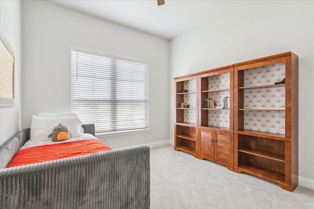 1046 Kreece Drive, Hewitt, TX 76643