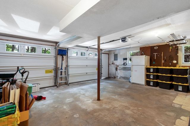 15 Conestoga Rd, Lexington, MA 02421