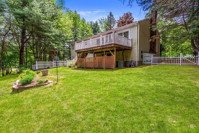 15 Conestoga Rd, Lexington, MA 02421