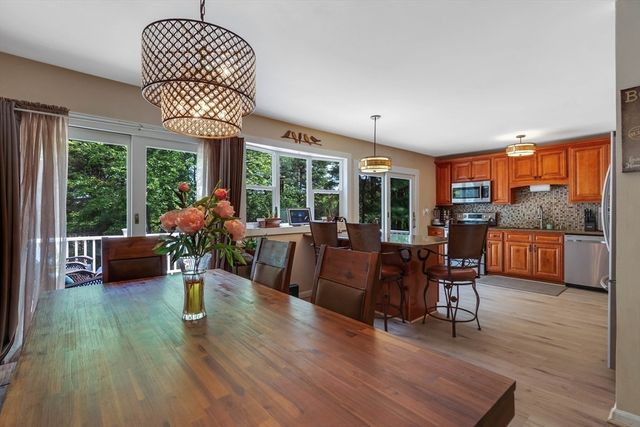 15 Conestoga Rd, Lexington, MA 02421