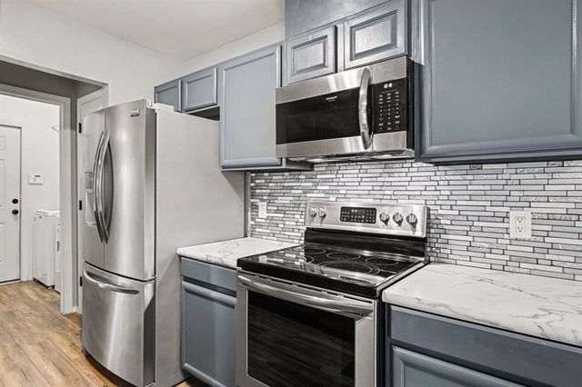 7308 Park Meadow Drive, Oklahoma City, OK 73132
