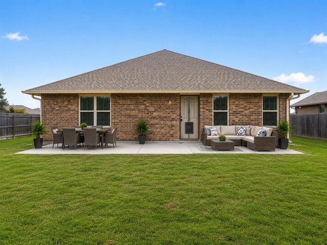 7308 Park Meadow Drive, Oklahoma City, OK 73132