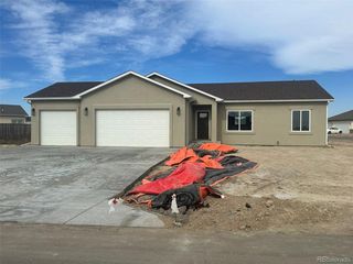 571 N campbell Dr, Pueblo West, CO 81007