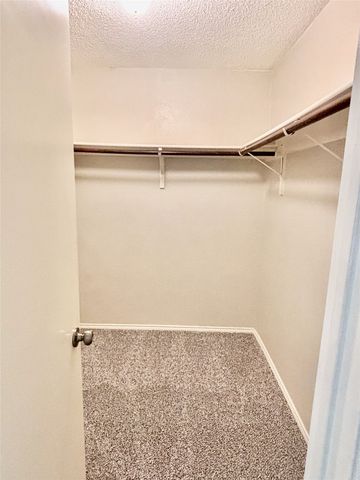 1701 Hillside Drive, Balch Springs, TX 75180