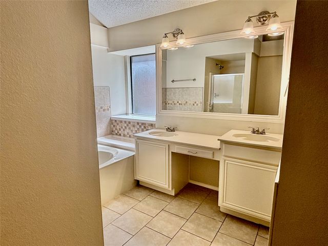 1701 Hillside Drive, Balch Springs, TX 75180