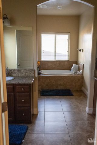 5414 Twinkle Lane, Bakersfield, CA 93313