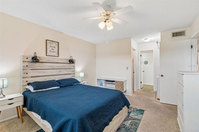 11110 CARRIAGE HILL DRIVE 5, Port Richey, FL 34668