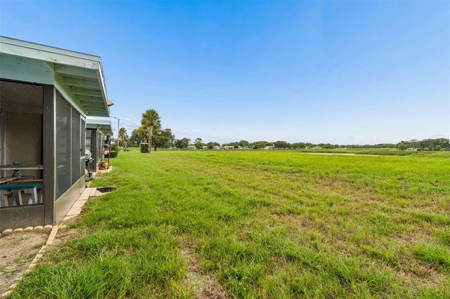 11110 CARRIAGE HILL DRIVE 5, Port Richey, FL 34668