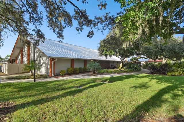 11110 CARRIAGE HILL DRIVE 5, Port Richey, FL 34668