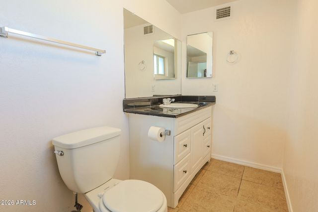 6311 W MEDLOCK Drive, Glendale, AZ 85301