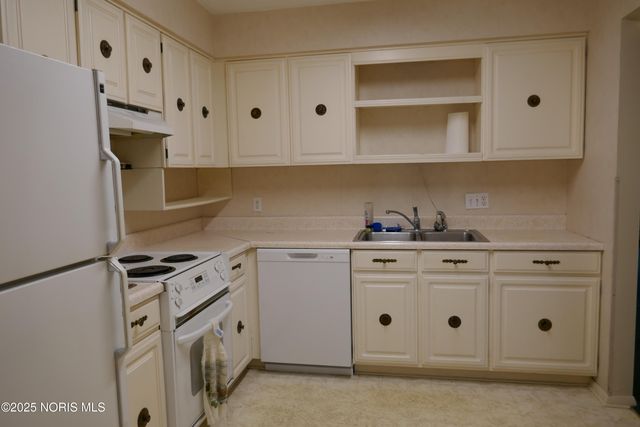 3010 W Central Avenue, Apt 115, Toledo, OH 43606