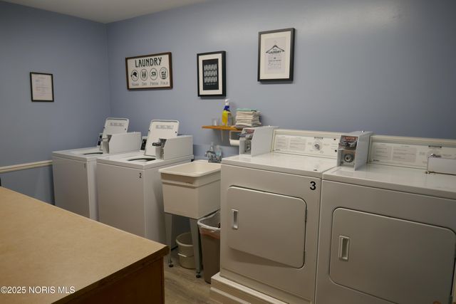 3010 W Central Avenue, Apt 115, Toledo, OH 43606