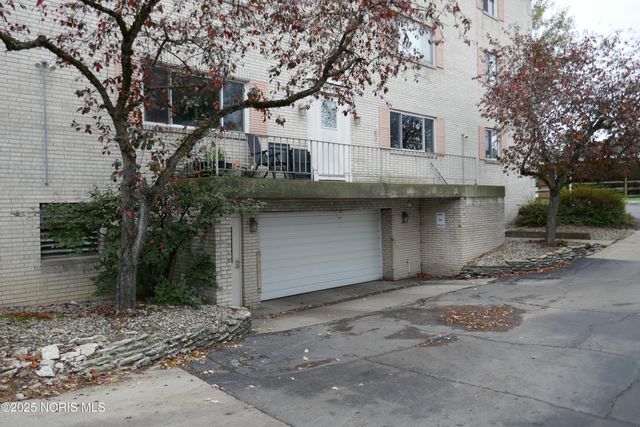 3010 W Central Avenue, Apt 115, Toledo, OH 43606