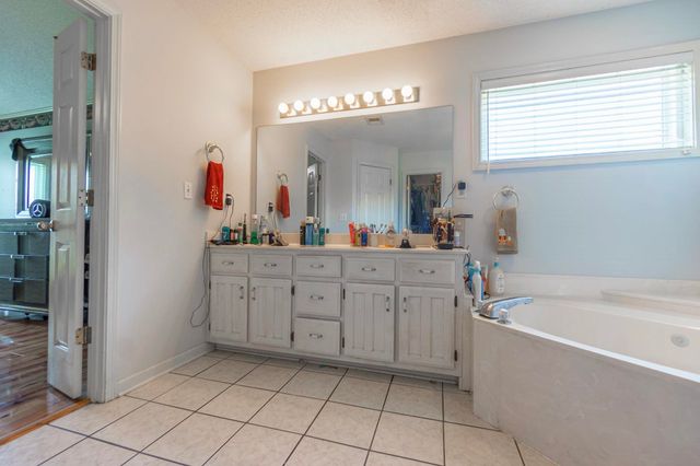 9276 CHALKWELL AVE, Cordova, TN 38016