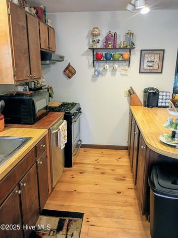 2391 Bill Hooks Road, Whiteville, NC 28472