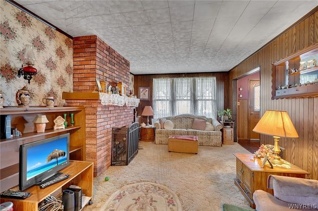 78 Henrietta Avenue, Buffalo, NY 14207