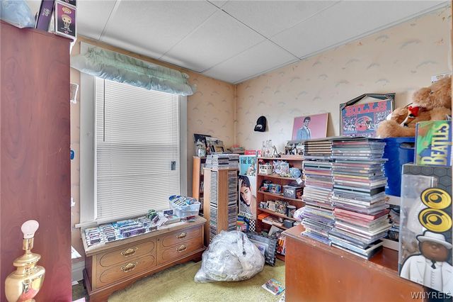 78 Henrietta Avenue, Buffalo, NY 14207