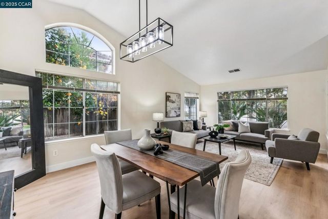 4544 La Vista Ct, Oakley, CA 94561