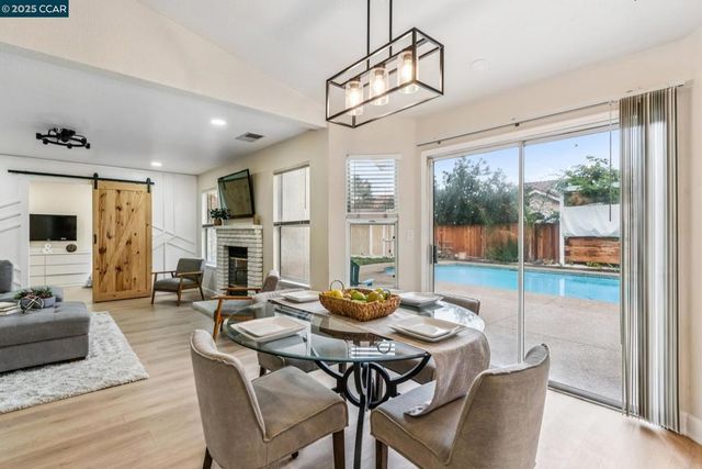 4544 La Vista Ct, Oakley, CA 94561