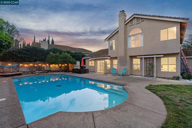 4544 La Vista Ct, Oakley, CA 94561