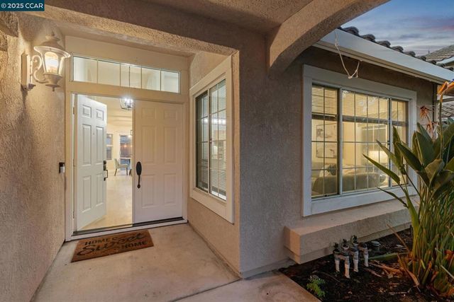 4544 La Vista Ct, Oakley, CA 94561