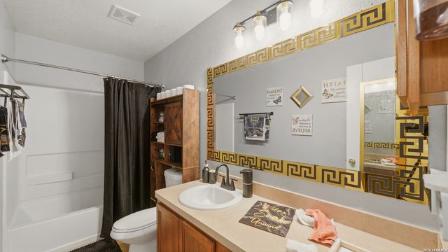 7703 Arabian Creek, San Antonio, TX 78244