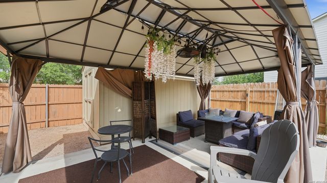 7703 Arabian Creek, San Antonio, TX 78244