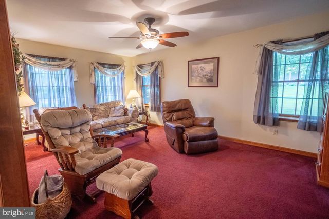 1015 HERITAGE AVE, Shippensburg, PA 17257