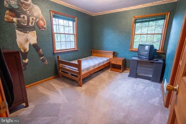 1015 HERITAGE AVE, Shippensburg, PA 17257