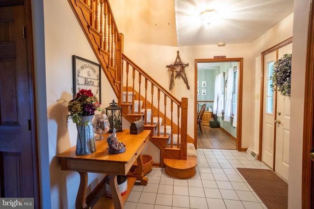 1015 HERITAGE AVE, Shippensburg, PA 17257