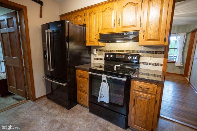 1015 HERITAGE AVE, Shippensburg, PA 17257