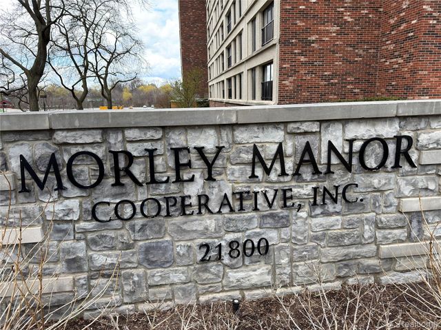 21800 Morley Ave 906, Dearborn, MI 48124