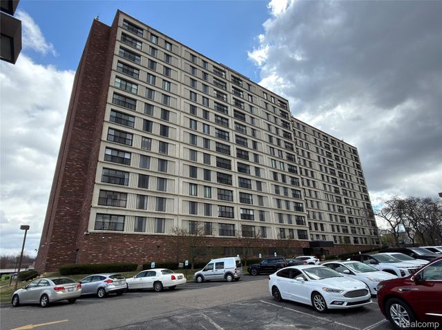 21800 Morley Ave 906, Dearborn, MI 48124