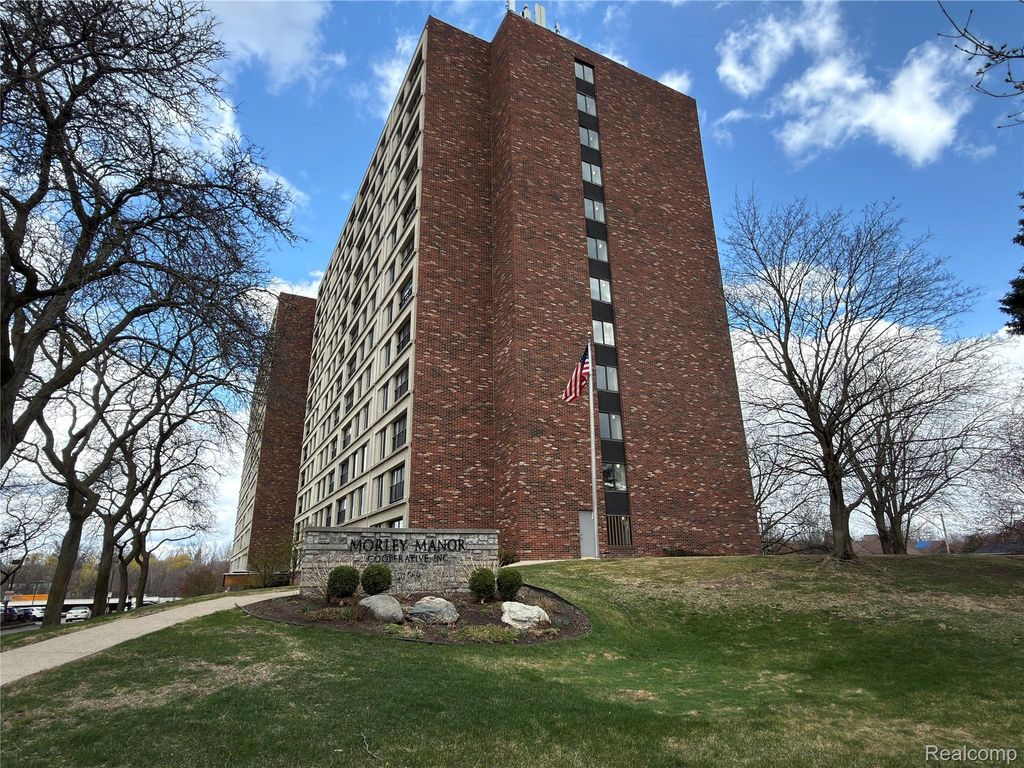21800 Morley Ave 906, Dearborn, MI 48124