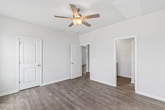 628 S Squires Run Lane, Richlands, NC 28574