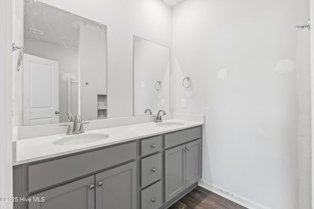 628 S Squires Run Lane, Richlands, NC 28574