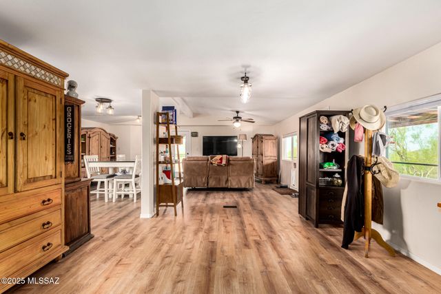 6181 N Bobcat Lane, Tucson, AZ 85743