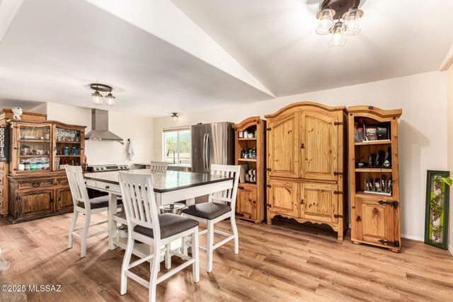 6181 N Bobcat Lane, Tucson, AZ 85743