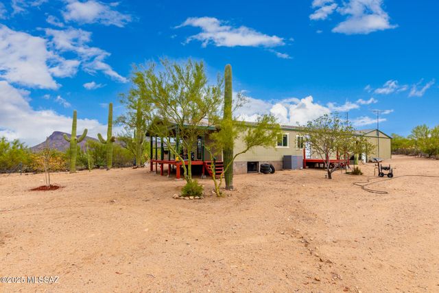 6181 N Bobcat Lane, Tucson, AZ 85743