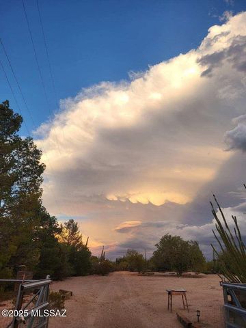 6181 N Bobcat Lane, Tucson, AZ 85743