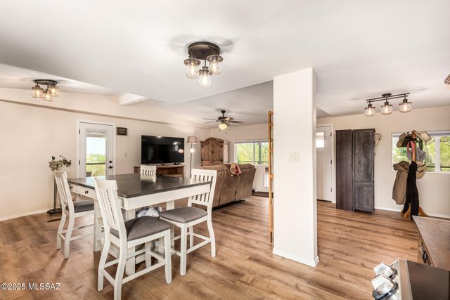 6181 N Bobcat Lane, Tucson, AZ 85743