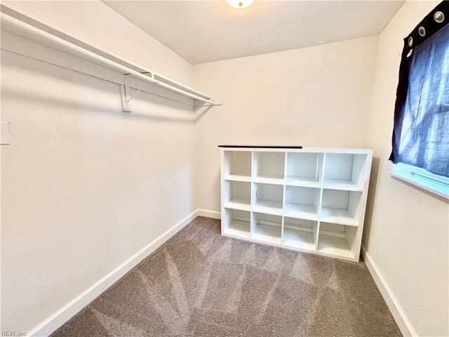 3714 E Princess Anne RD, Norfolk, VA 23502